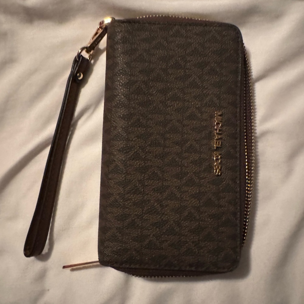 NWT Michael Kors Wallet